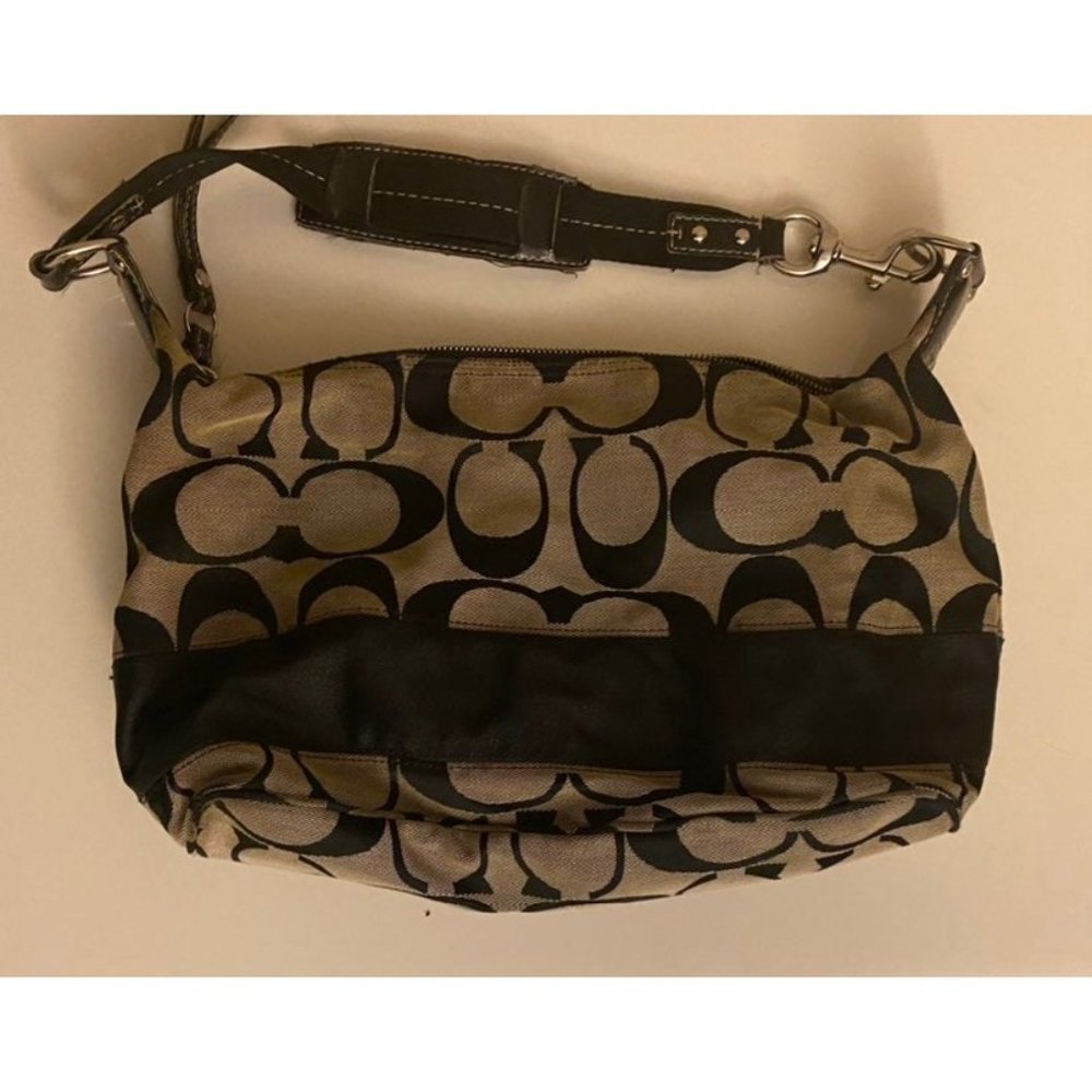 *Authentic Coach Purse - Picture 8 of 8